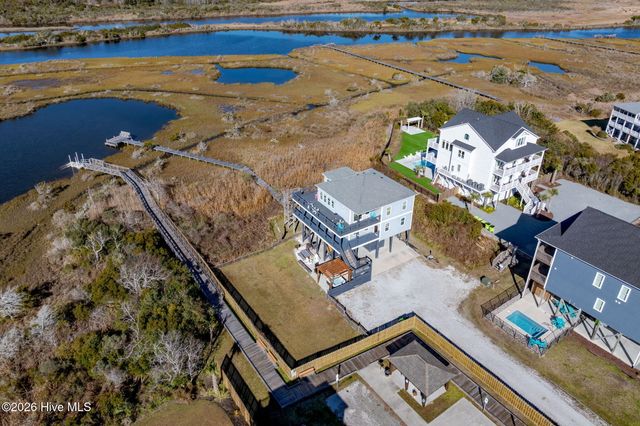 3627 Island Drive, N Topsail Beach, NC 28460