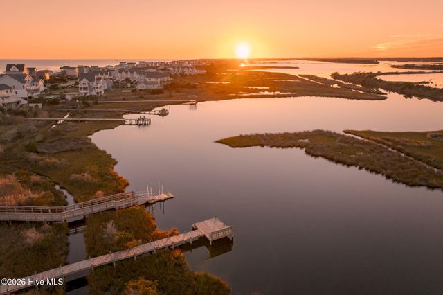 3627 Island Drive, N Topsail Beach, NC 28460