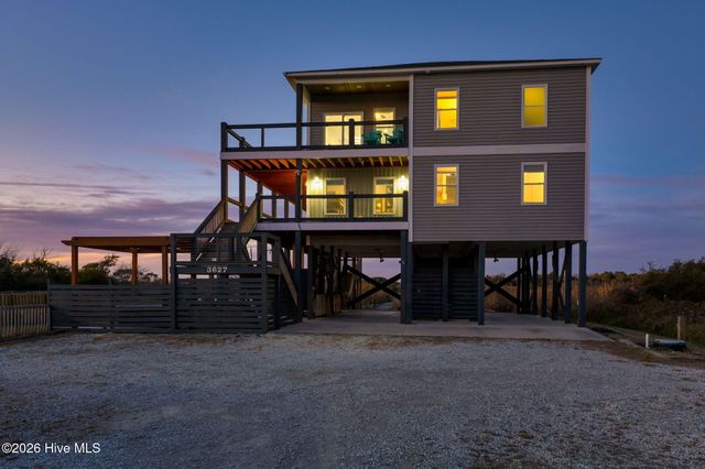 3627 Island Drive, N Topsail Beach, NC 28460