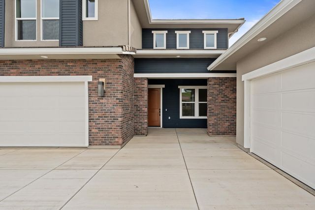 4522 Iron Creek Court, Friant, CA 93626
