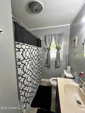 1420 S 9th Street, Columbus, MS 39701