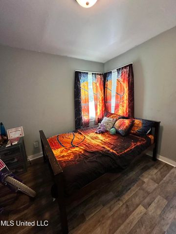 1420 S 9th Street, Columbus, MS 39701