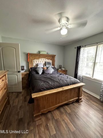 1420 S 9th Street, Columbus, MS 39701