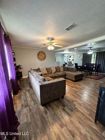 1420 S 9th Street, Columbus, MS 39701