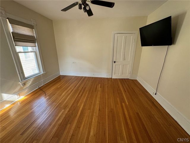 521 Main Street, Oneida, NY 13421