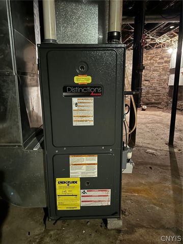 521 Main Street, Oneida, NY 13421