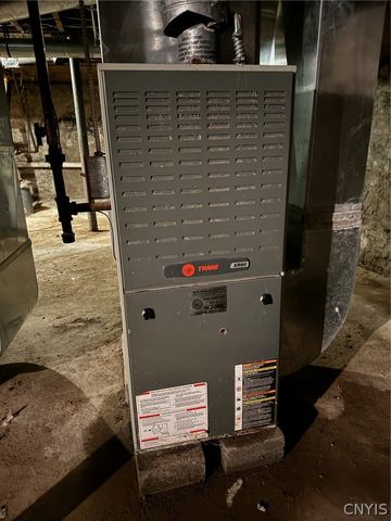 521 Main Street, Oneida, NY 13421