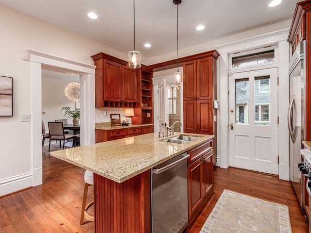 690 City Park Avenue, Columbus, OH 43206