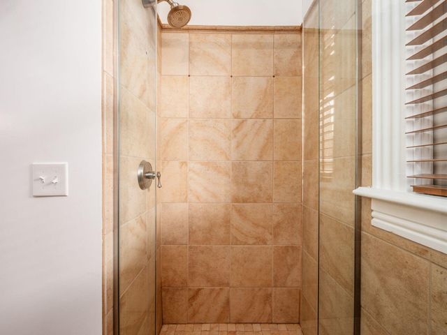 690 City Park Avenue, Columbus, OH 43206