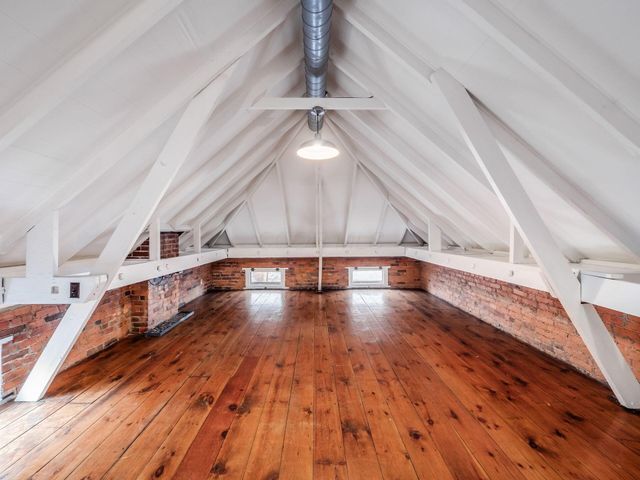 690 City Park Avenue, Columbus, OH 43206