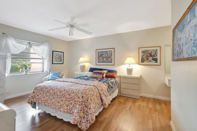 5200 Privet B Place B, Delray Beach, FL 33484