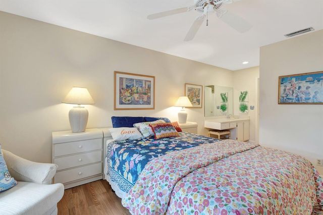 5200 Privet B Place B, Delray Beach, FL 33484