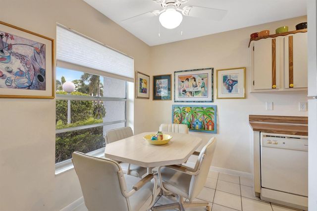 5200 Privet B Place B, Delray Beach, FL 33484