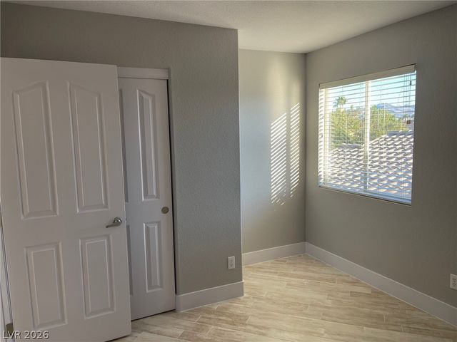 1194 Stormy Valley Road, Las Vegas, NV 89123