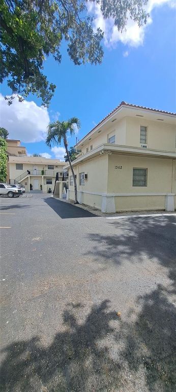 1362 SW 2nd St 7, Miami, FL 33135