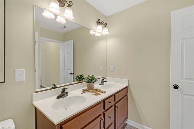 101 Lakeview CV, Smithfield, VA 23430