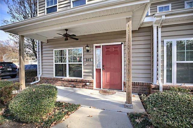 101 Lakeview CV, Smithfield, VA 23430