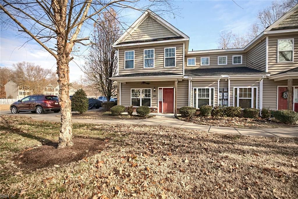 101 Lakeview CV, Smithfield, VA 23430