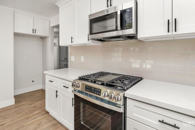 2731 Dracena Street, Bakersfield, CA 93304