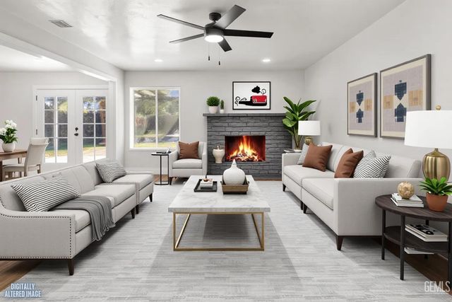 2731 Dracena Street, Bakersfield, CA 93304