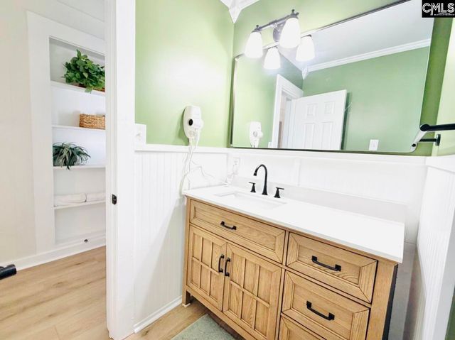 720 Lexington Avenue, Cayce, SC 29033