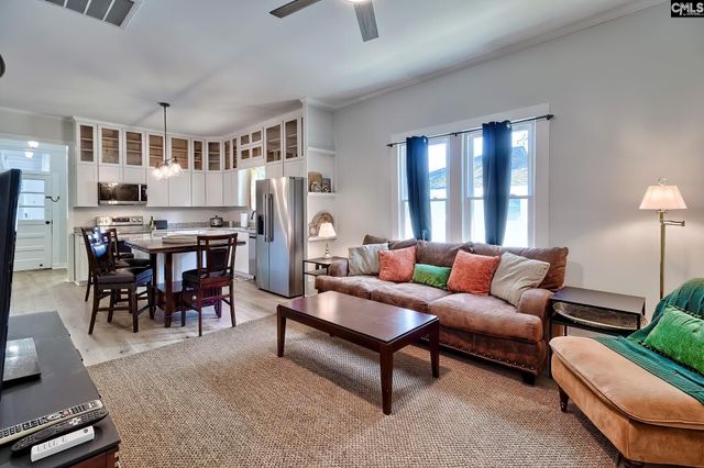 720 Lexington Avenue, Cayce, SC 29033