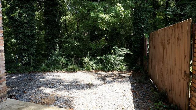 3763 Ashford Dunwoody NE Road 6, Brookhaven, GA 30319