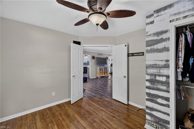 9 Baywood LN, Portsmouth, VA 23701