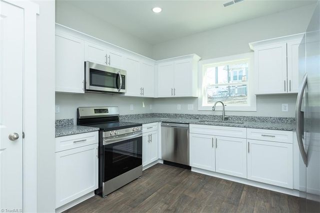 559 Pinnix Road, Burlington, NC 27217