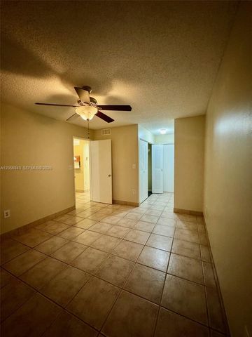 9945 Nob Hill Ct 9945, Sunrise, FL 33351