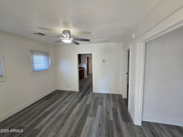 1722 W HADLEY Street, Phoenix, AZ 85007