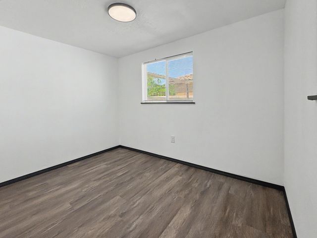 2800 Duranes Road NW, Albuquerque, NM 87104