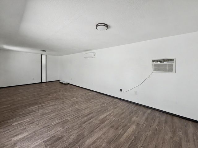 2800 Duranes Road NW, Albuquerque, NM 87104