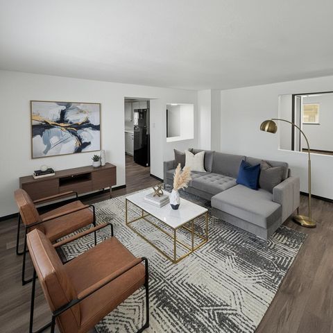 2800 Duranes Road NW, Albuquerque, NM 87104