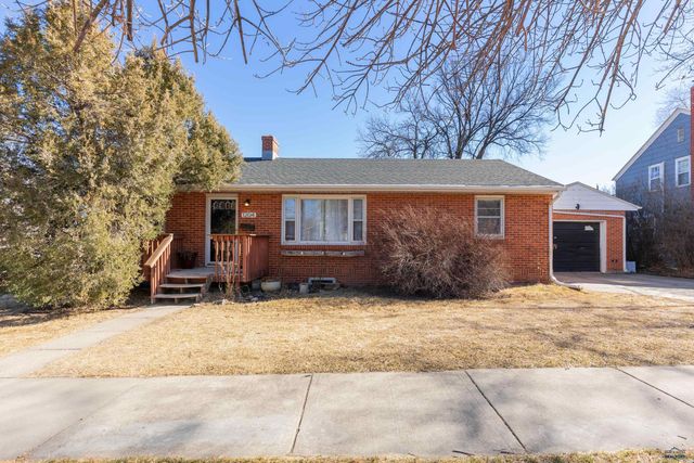 1204 9 ST, Rapid City, SD 57701