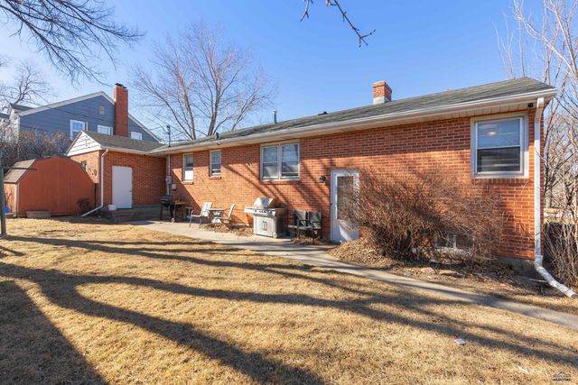 1204 9 ST, Rapid City, SD 57701