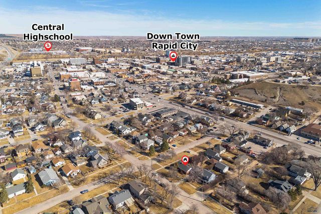 1204 9 ST, Rapid City, SD 57701