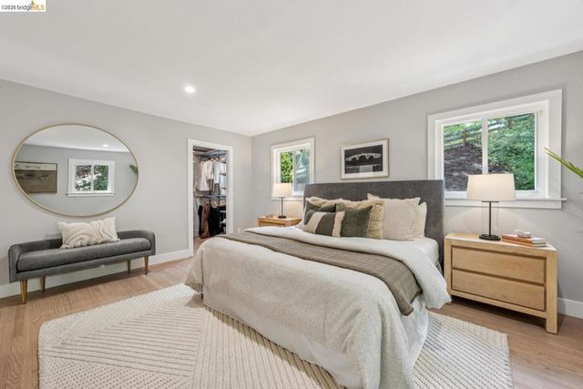 6141 Aspinwall RD, Oakland, CA 94611