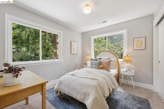 6141 Aspinwall RD, Oakland, CA 94611