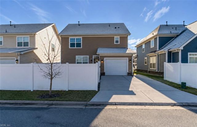 1663 Briarfield RD, Hampton, VA 23669