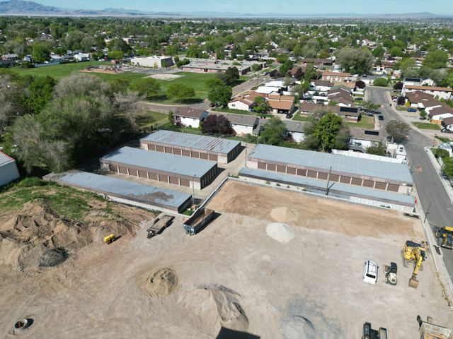 2087 N MAIN ST, Clearfield, UT 84015