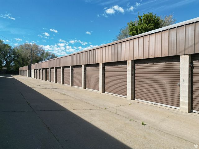 2087 N MAIN ST, Clearfield, UT 84015