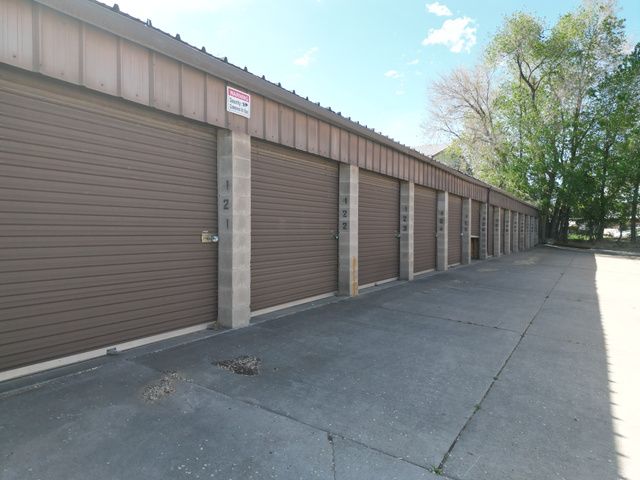 2087 N MAIN ST, Clearfield, UT 84015