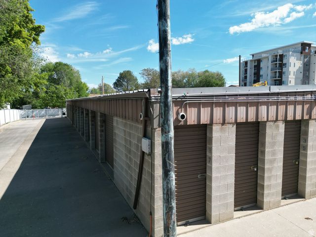 2087 N MAIN ST, Clearfield, UT 84015