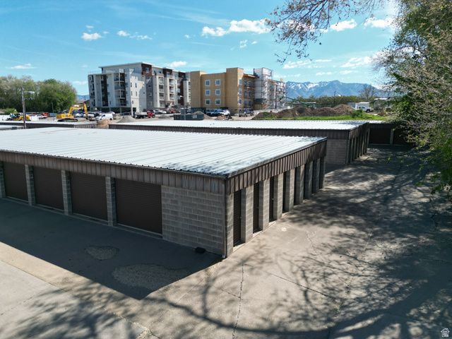 2087 N MAIN ST, Clearfield, UT 84015