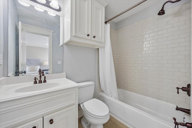634 W 17th Street, Houston, TX 77008