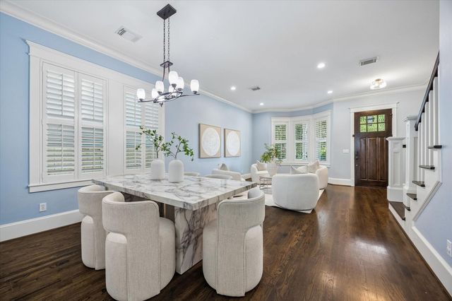 634 W 17th Street, Houston, TX 77008