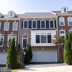 3347 WILTON CREST CT, Alexandria, VA 22310