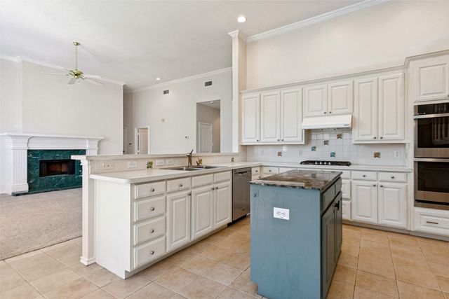 616 Sunningdale, Richardson, TX 75081