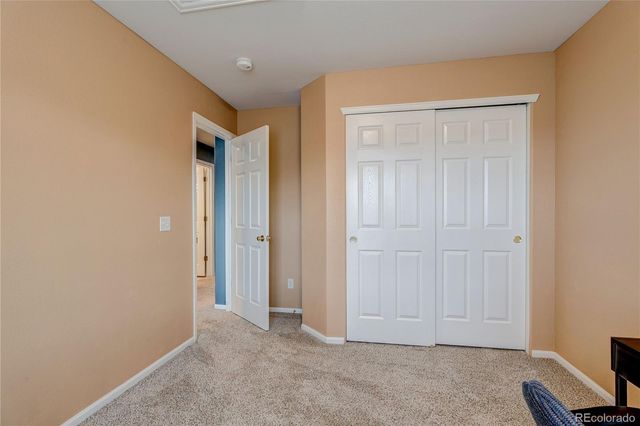 17808 E Oakwood Lane, Aurora, CO 80016
